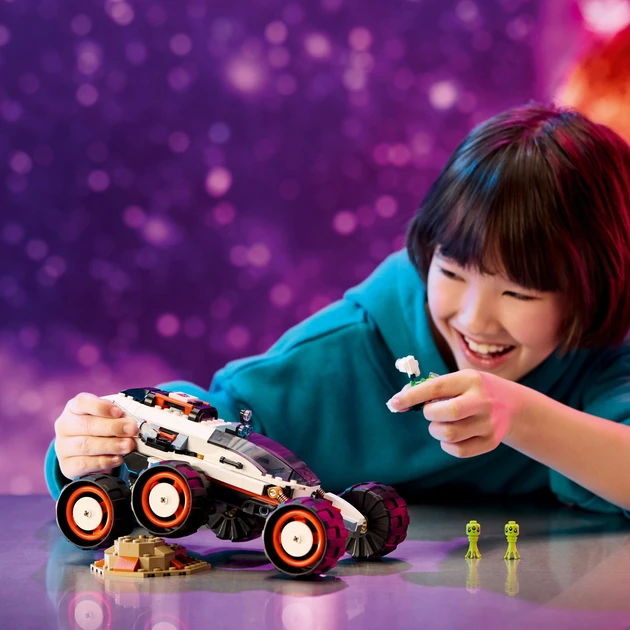 Блоковий конструктор LEGO City Космічний дослідницький всюдихід й інопланетне життя (60431)  Фото №1