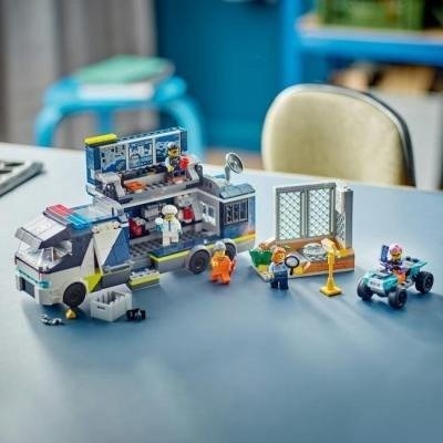 Блоковый конструктор LEGO City Передвижная полицейская криминалистическая лаборатория (60418)  Фото №1