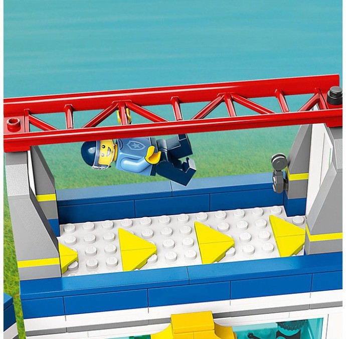 Блоковый конструктор LEGO City Полицейская академия (60372)  Фото №2