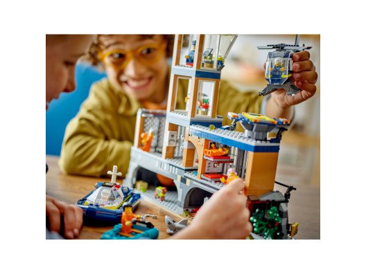 Блоковий конструктор LEGO City Поліцейський острів-в&#039;язниця (60419)  Фото №9