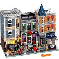 Блоковый конструктор LEGO Creator Городская площадь (10255) Блоковый конструктор LEGO Creator Городская площадь (10255)