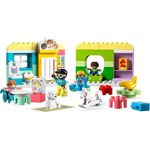 Блочный конструктор LEGO Duplo Town Будни в детском саду (10992)