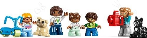 Блоковый конструктор LEGO Duplo Семейный дом 3 в 1 (10994)  Фото №6