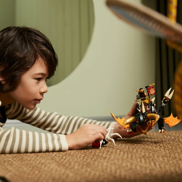 Блочный конструктор LEGO Ninjago Земляной дракон Коула EVO (71782)  Фото №1