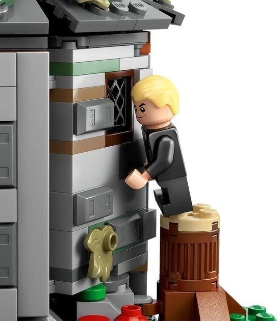 Блоковый конструктор LEGO Хижина Гагрида: неожиданный визит (76428)  Фото №4