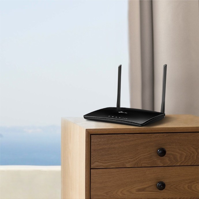 Беспроводной маршрутизатор (роутер) TP-Link TL-MR6400  Фото №4