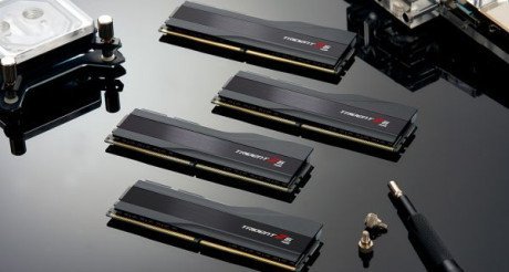 Пам&#039;ять для настільних комп&#039;ютерів G.Skill 32 GB (2x16GB) DDR5 6000 MHz Trident Z5 RGB Black (F5-6000J3636F16GX2-TZ5RK)  Фото №5