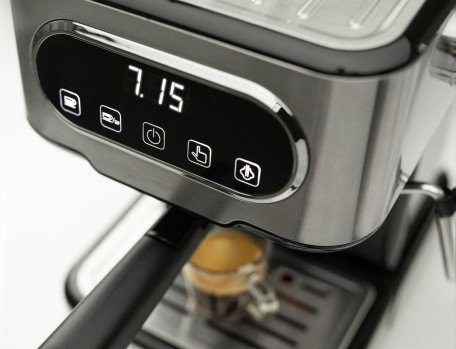 Кавоварка ріжкова Hisense HESCM15DBK  Фото №1