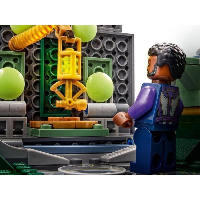 Блоковий конструктор LEGO Зліт Домо (76156)  Фото №4