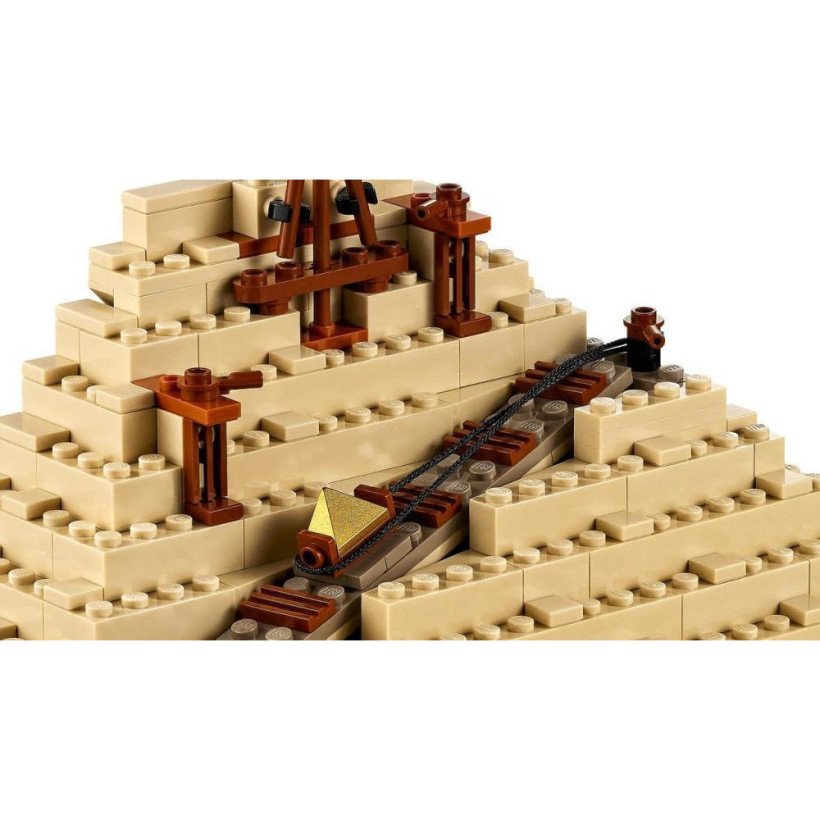 Блоковий конструктор LEGO Піраміда Хеопса (21058)  Фото №1