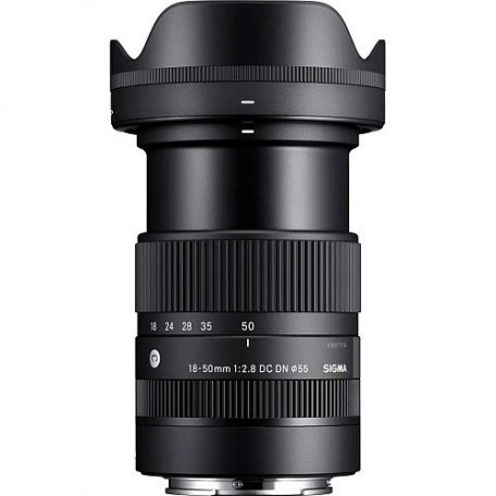 Универсальный объектив Sigma AF 18-50mm f/2,8 DC DN C (Leica L)  Фото №1