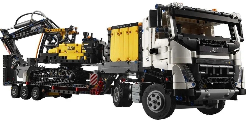 Авто-конструктор LEGO Вантажівка Volvo FMX та електричний екскаватор EC230 (42175)  Фото №6
