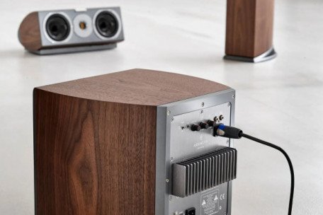 Акустична система Audiovector R Sub Arrete Italian Walnut Arrete Italian Walnut  Фото №0