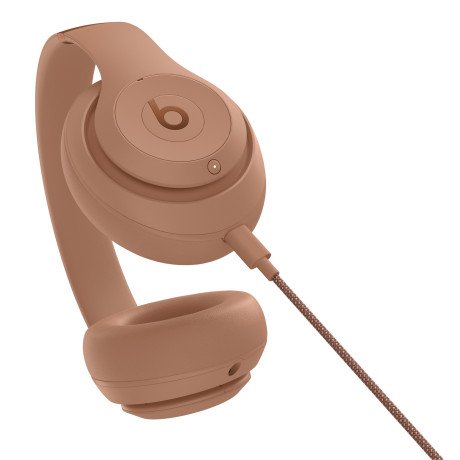 Навушники з мікрофоном Beats by Dr. Dre Studio Pro х Kim Kardashian Special Edition Dune (MW673)  Фото №1