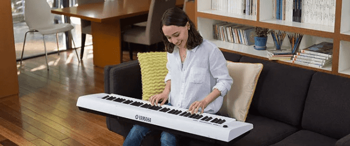 Цифрове піаніно Yamaha NP-32 Black  Фото №4