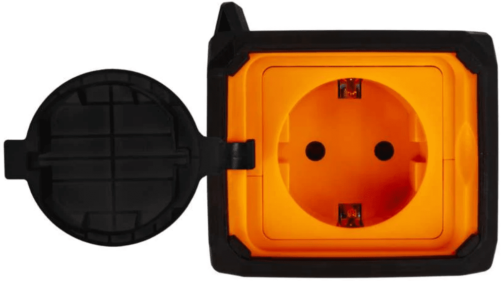 Зарядная станция Xtorm Xtreme Power Black (XP070)