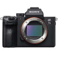 Бездзеркальний фотоапарат Sony Alpha A7 III Body (ILCE7M3B.CEC) 