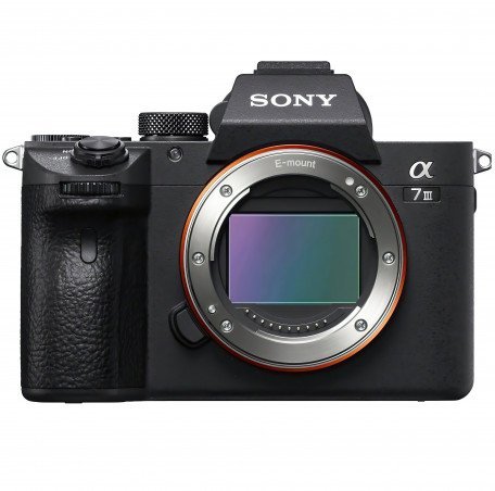Бездзеркальний фотоапарат Sony Alpha A7 III Body (ILCE7M3B.CEC)