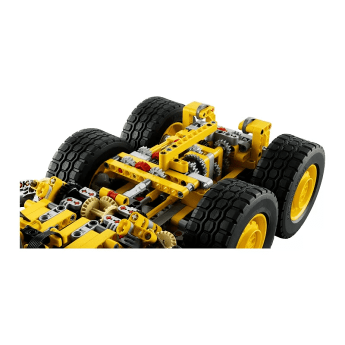 Блоковий конструктор LEGO Technic Сочлененный самосвал 6x6 Volvo (42114)  Фото №5