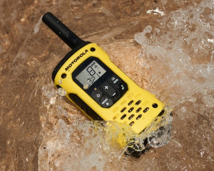 Портативная рация Motorola TALKABOUT T92 H2O Twin Pack (A9P00811YWCMAG)  Фото №13