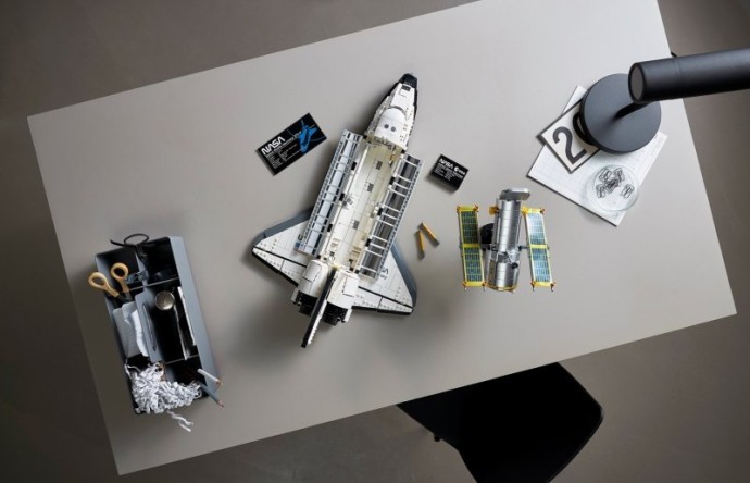 Блоковий конструктор LEGO Космический шаттл NASA Discovery (10283)  Фото №5