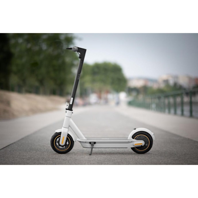 Електросамокат Ninebot by Segway MAX G30LE (AA.00.0003.81)  Фото №4