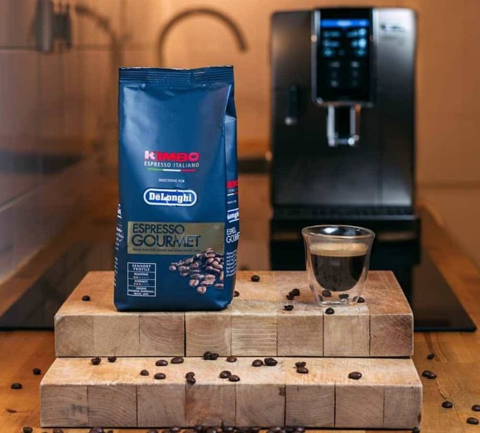 Кофе в зернах Kimbo Espresso Gourmet в зернах 1 кг (8002200140649)  Фото №1