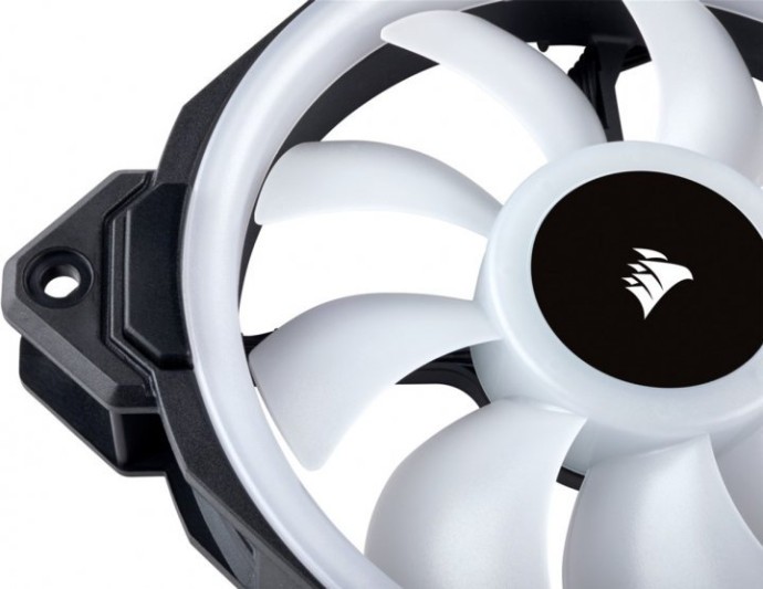 Вентилятор Corsair LL120 RGB Dual Light Loop RGB LED PWM 3 Fan Pack with Lighting Node PRO (CO-9050072-WW)  Фото №6