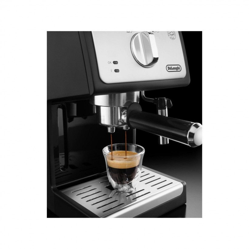 Рожковая кофеварка эспрессо Delonghi ECP 33.21  Фото №1