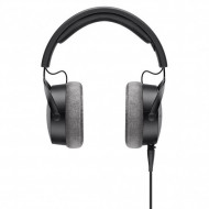 Навушники без мікрофону Beyerdynamic DT 700 Pro X (737704) 