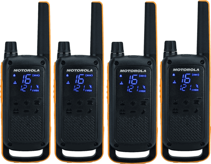 Аматорська портативна рація Motorola T82 Extreme QUAD  Фото №0