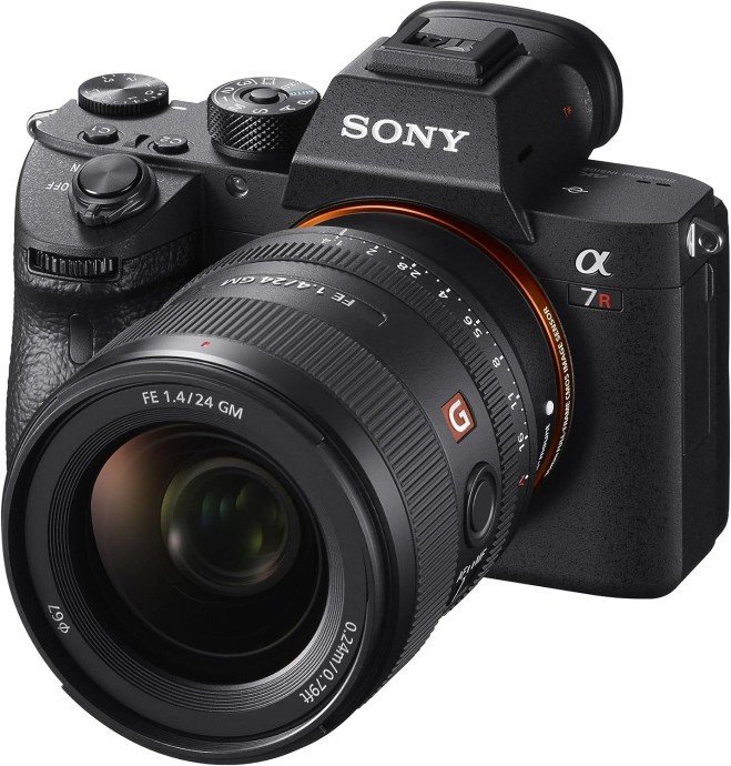 Широкоугольный объектив Sony SEL24F14GM 24mm f/1.4 GM FE  Фото №0