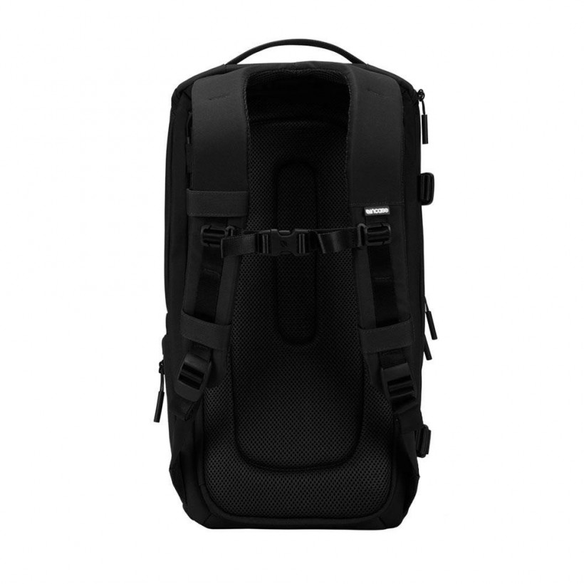 Сумка Incase DSLR Pro Pack - Nylon - Black  Фото №3