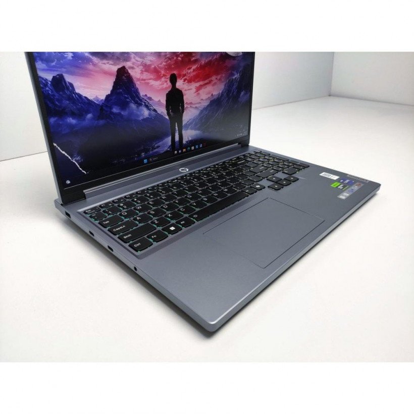 Ноутбук Lenovo Legion 5 16IRX9 Luna Grey (83DG00BCUS) (83DG00BCUS) (Custom 64/2TB)  Фото №2