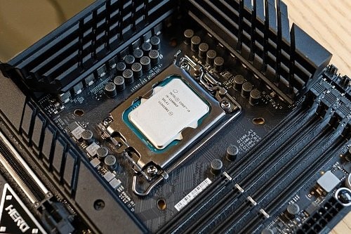 Процесор Intel Core i9-12900KF (BX8071512900KF)  Фото №1