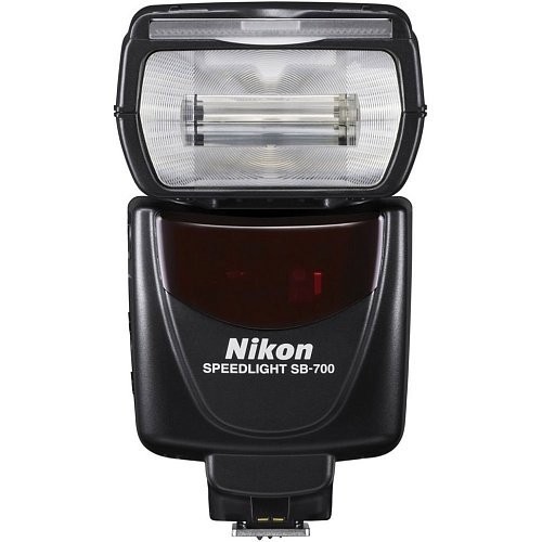 Зовнішній спалах Nikon Speedlight SB-700