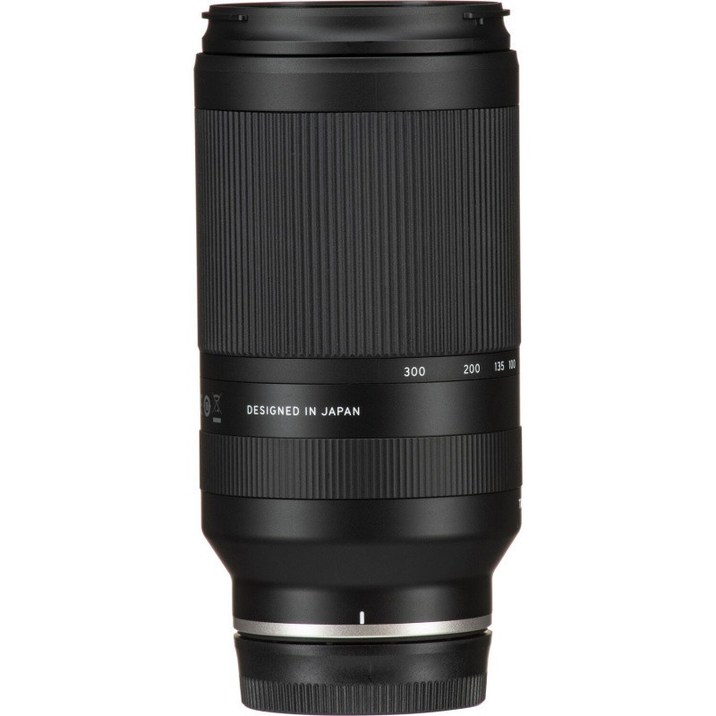 Длиннофокусный объектив Tamron AF 70-300mm f/4.5-6.3 Di III RXD  Фото №6