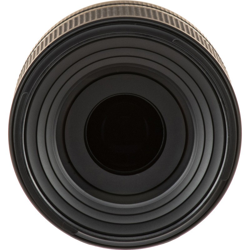 Длиннофокусный объектив Tamron AF 70-300mm f/4.5-6.3 Di III RXD  Фото №7