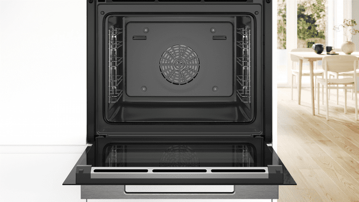 Духовка електрична Bosch HBG7361B1  Фото №1