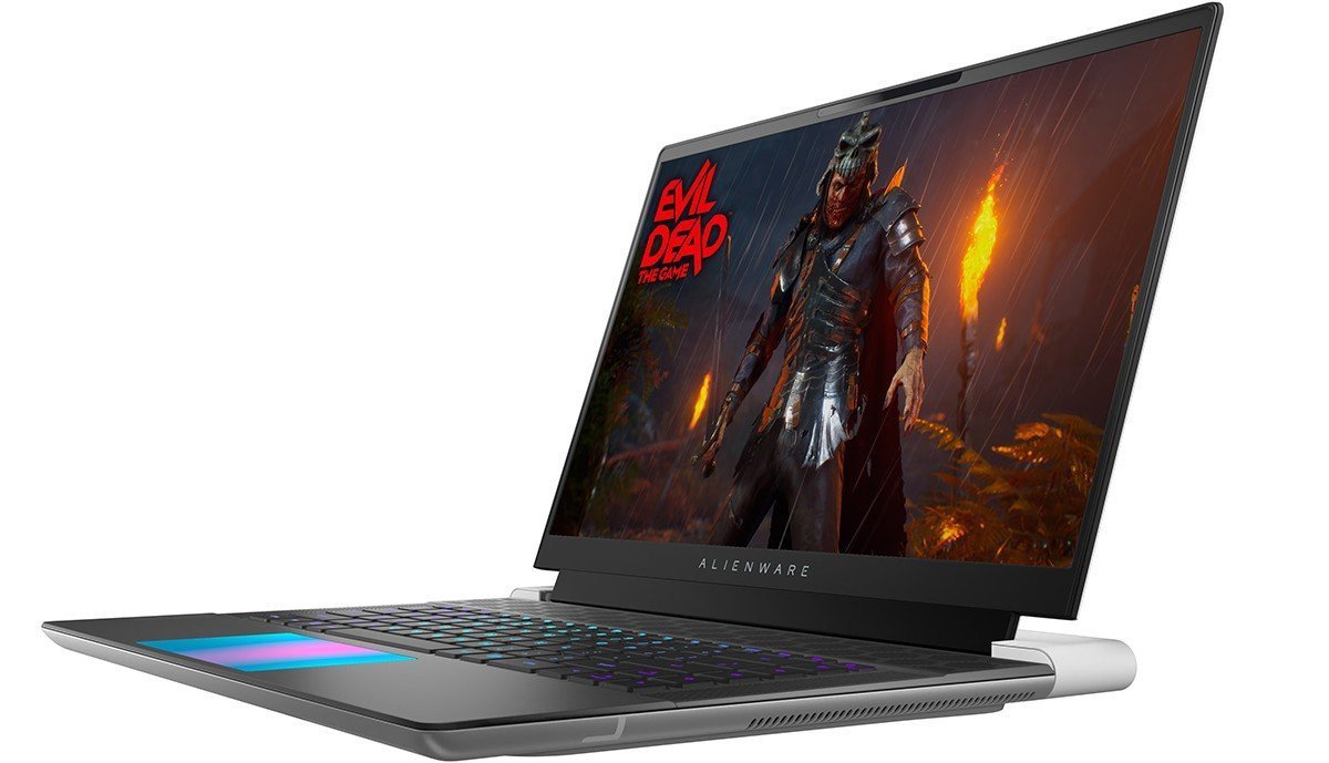Ноутбук Alienware x16 R2 (Alienware-x6R2-7869)  Фото №1