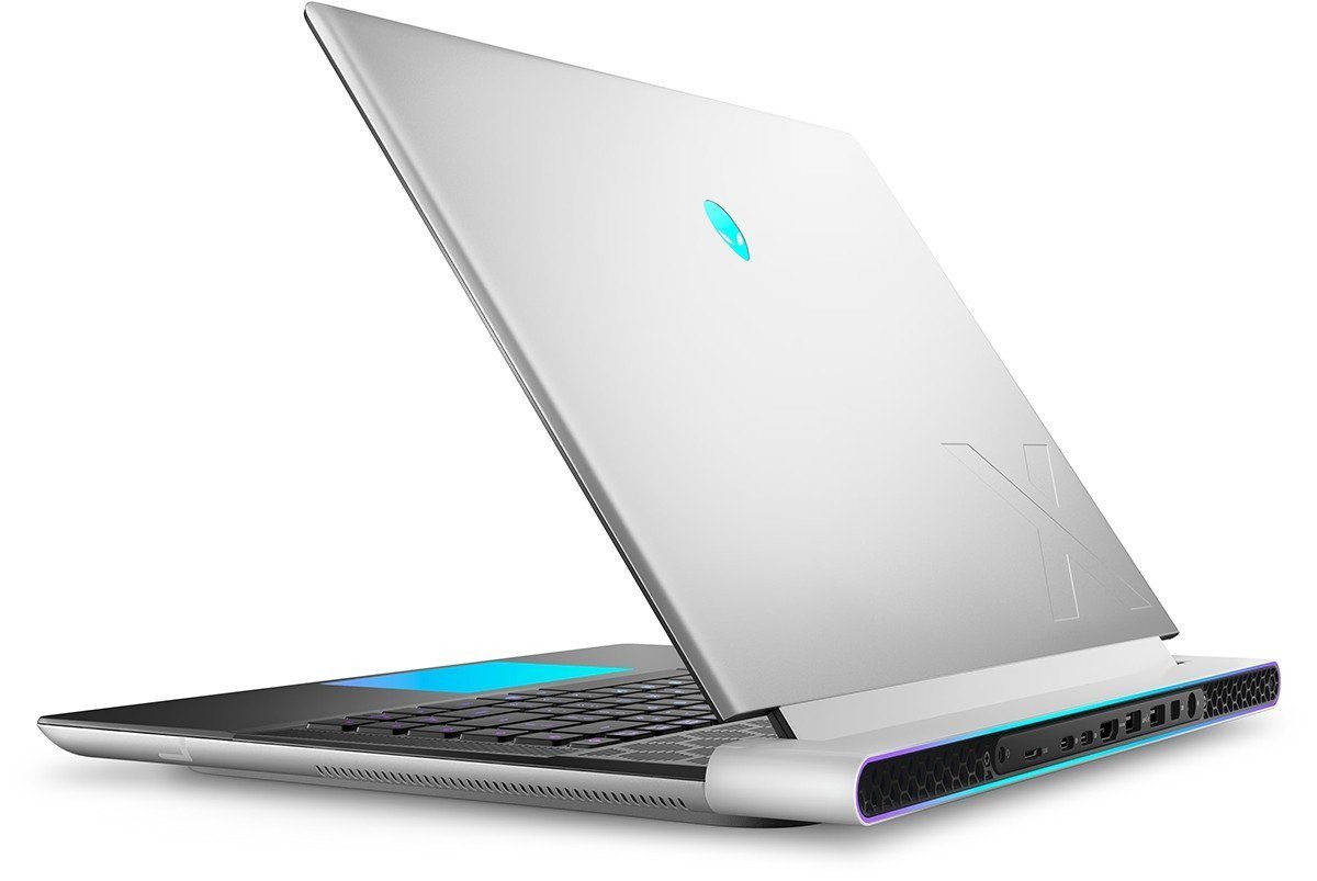 Ноутбук Alienware x16 R2 (Alienware-x6R2-7869)  Фото №4