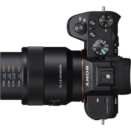 Стандартний об&#039;єктив Sony SEL50M28 50mm f/2,8 Macro  Фото №4