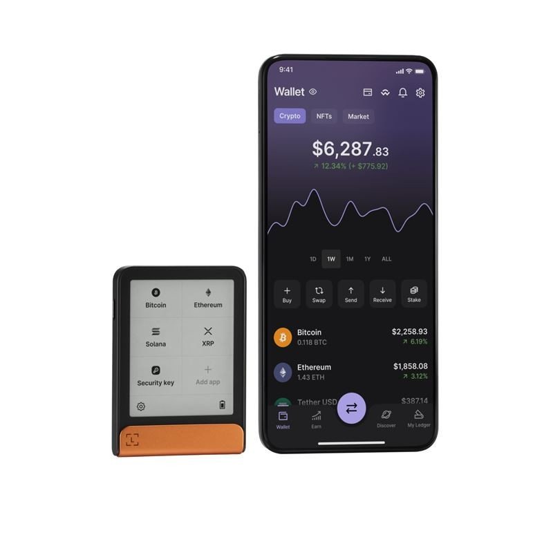 Апаратний криптогаманець Ledger Flex BTC Orange