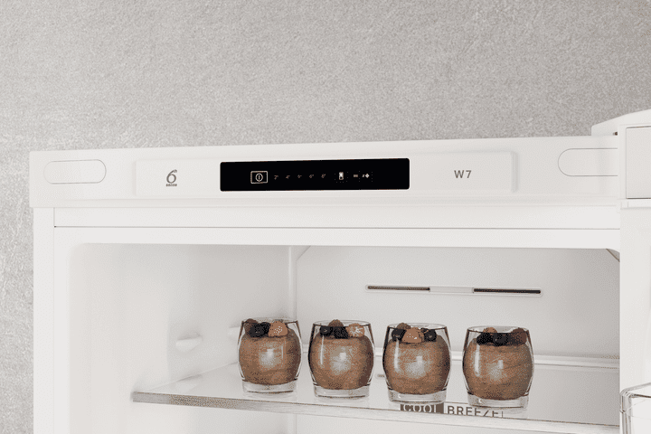 Холодильник з морозильною камерою Whirlpool W7X 82I W  Фото №4