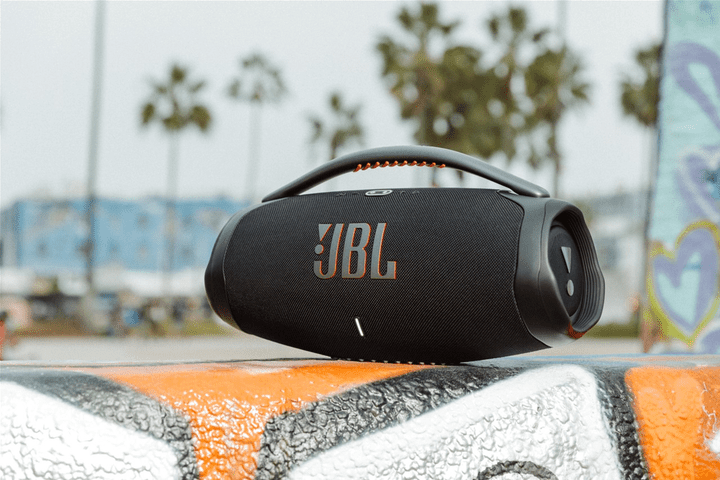Портативна колонка JBL Boombox 3 Black (JBLBOOMBOX3BLK)  Фото №6