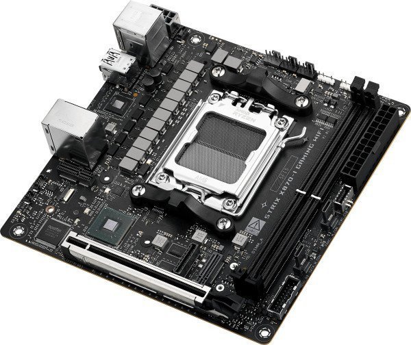Материнська плата ASUS ROG STRIX X870-I GAMING WIFI  Фото №2