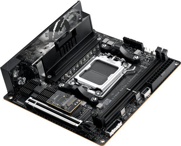 Материнська плата ASUS ROG STRIX X870-I GAMING WIFI  Фото №17