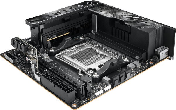 Материнская плата ASUS ROG STRIX X870-I GAMING WIFI  Фото №14
