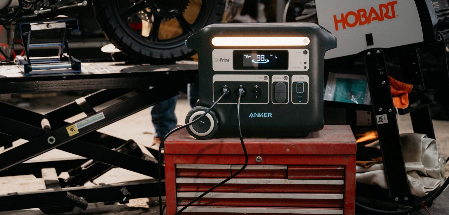 Зарядна станція Anker SOLIX F2000 (A1780311)  Фото №10