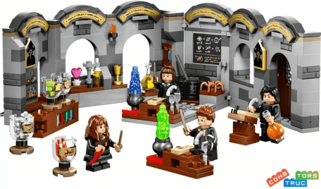 Блоковый конструктор LEGO Harry Potter Замок Хогвартс: класс зельеварения (76431)  Фото №5